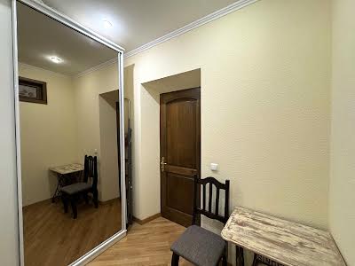 квартира за адресою Кловський узвіз, 14/24