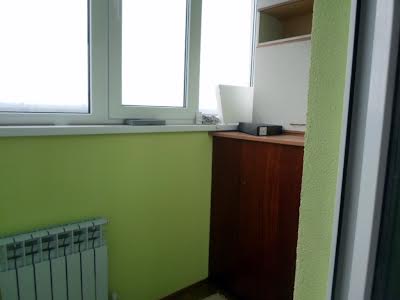 квартира за адресою Рональда Рейгана вул., 40