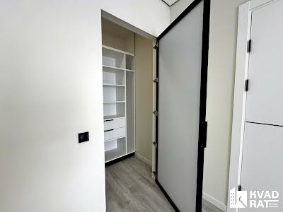 квартира по адресу набережная Василия Стефаника ул., 27