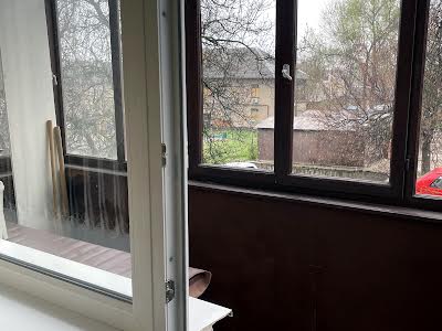 квартира по адресу Тополіна, 33