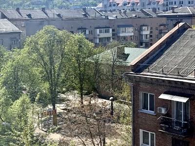 квартира за адресою Почайнинська вул., 62