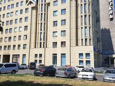 квартира за адресою Крутогірний узвіз (Рогальова), 33