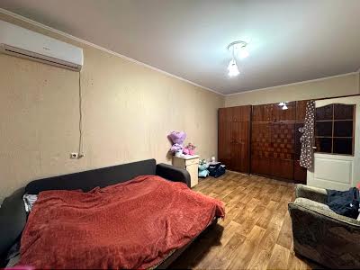 квартира за адресою Південна вул., 17