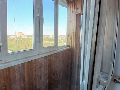 квартира по адресу Братиславська, 2
