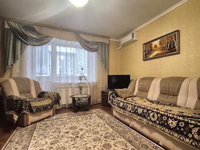 квартира по адресу Н Холодногірська, 10