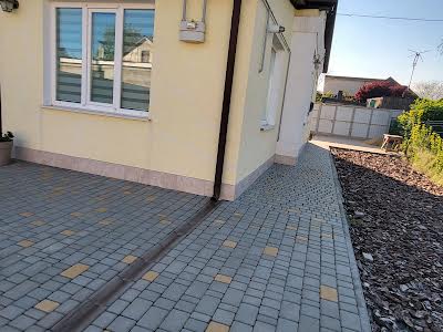 будинок за адресою Платанова вул.