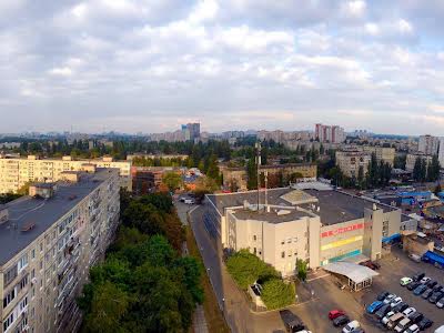 квартира за адресою Гната Юри вул., 18 б