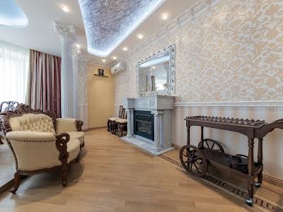 квартира за адресою Старонаводницька вул., 13