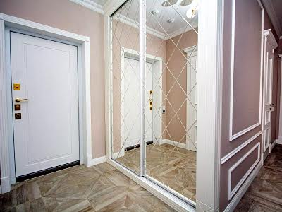 квартира за адресою Дніпровська набережна вул., 20-А