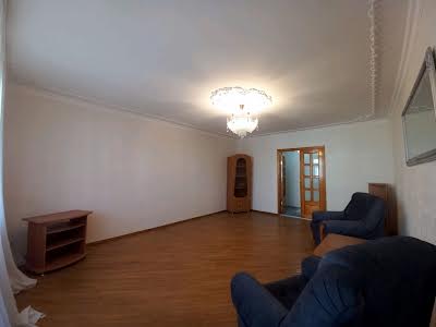 квартира за адресою Незалежності вул., 17