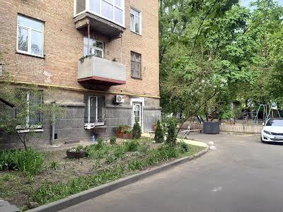 квартира за адресою Андрія Верхогляда вул. (Михайла Драгомирова), 10/10