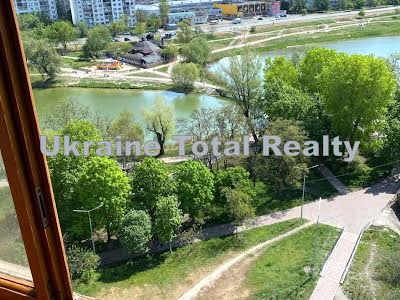 квартира за адресою Райдужна вул., 22