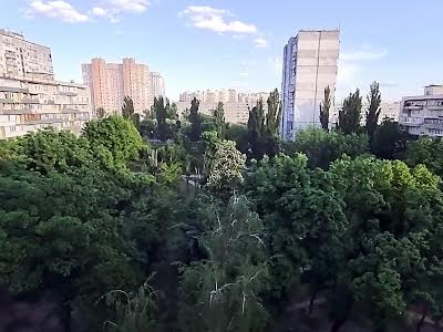 квартира за адресою Леся Курбаса просп., 10-Б