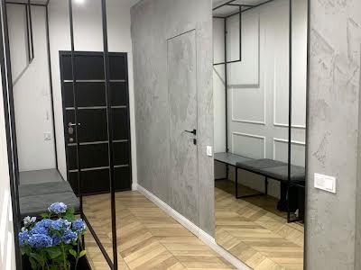квартира за адресою Львів, Ярославенка Я., 32