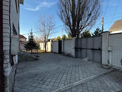 дом по адресу пгт. Слобожанское, Центральная ул., 3