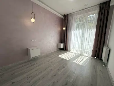 квартира за адресою Володимира Моссаковського вул. (Клари Цеткін), 7