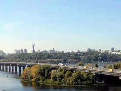 квартира за адресою Дніпровська набережна вул., 1-А