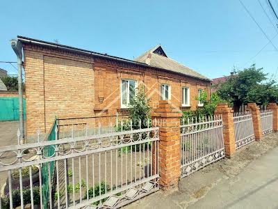 будинок за адресою Чемпіонів вул.