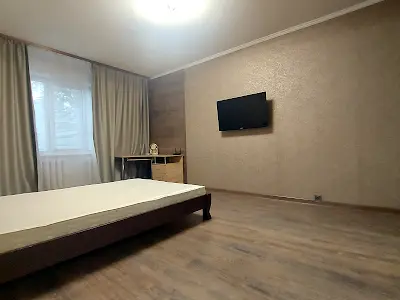 квартира по адресу Героев Днепра ул., 47