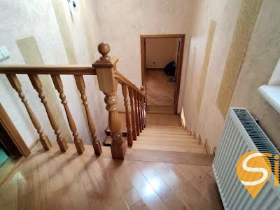 дом по адресу пгт. Брюховичи, Независимости Украины ул.