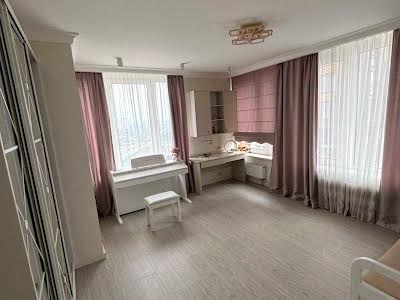 квартира за адресою Дніпровська набережна вул., 18 а