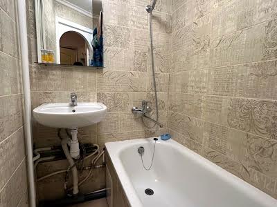квартира за адресою Солом'янська вул., 31