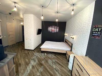 квартира за адресою Набережно-Корчуватська вул., 27
