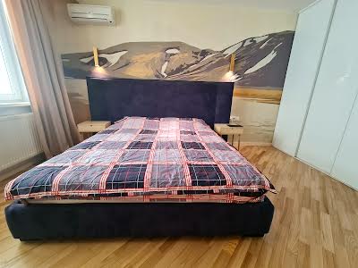 квартира за адресою Берестейський просп. (Перемоги), 125