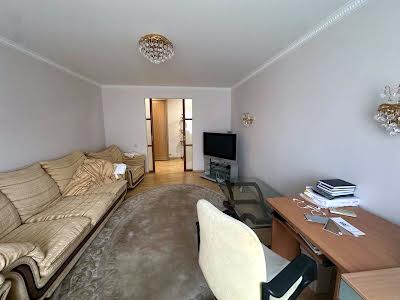 квартира по адресу Миколи Соловцова ул., 3