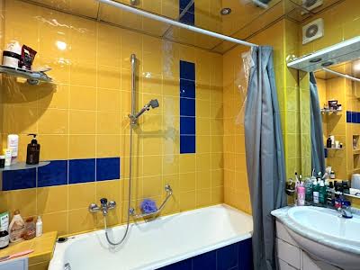 квартира за адресою Русанівський бульв., 1