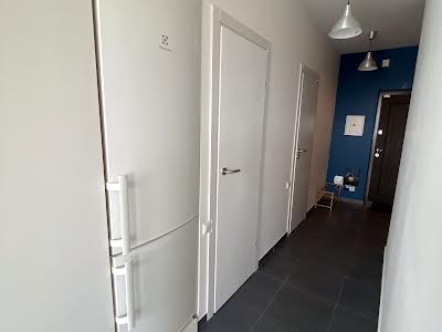 квартира за адресою Авіаконструктора Ігоря Сікорського вул. (Танкова), 1