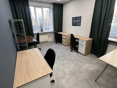 коммерческая по адресу Леси Украинки бульв., 6