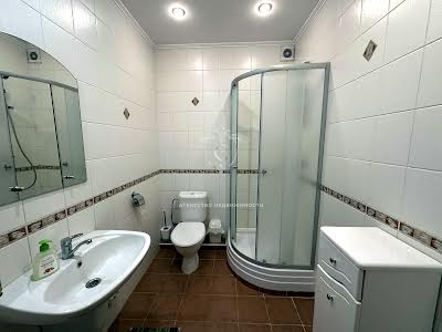будинок за адресою Черняховського вул., 44