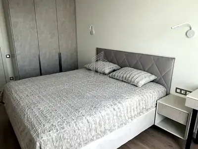 квартира за адресою Дніпровська набережна вул., 16-Д