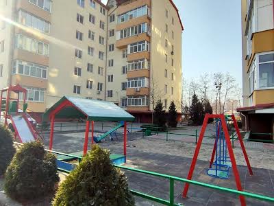 квартира по адресу Машинобудівників ул., 17