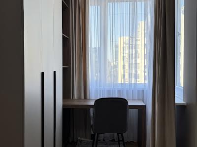 квартира за адресою Драгомирова, 14а