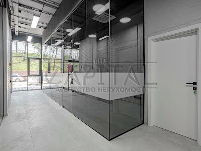 комерційна за адресою Любомира Гузара просп. (Космонавта Комарова), 9Б