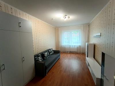 квартира за адресою Софії Русової вул., 3