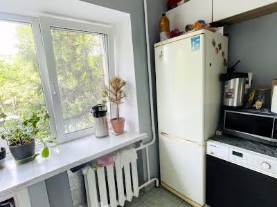 квартира за адресою Русанівська набережна вул., 12