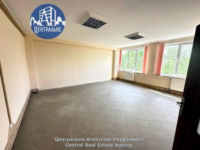коммерческая по адресу Черновцы, Ярослава Мудрого ул. (Моріса Тореза), 64б