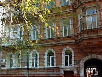 квартира за адресою Торгова вул., 3