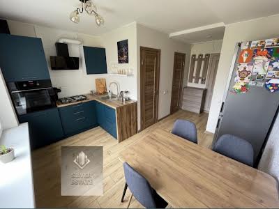 квартира за адресою Автозаводська вул., 6