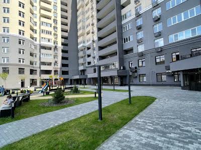 квартира за адресою Шкільна вул., 73а