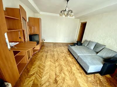 квартира за адресою Підгірна вул., 3