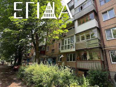 квартира за адресою Яновського вул., 157а