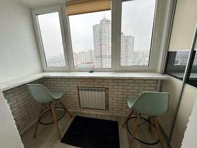 квартира за адресою Михайла Гришка вул., 8