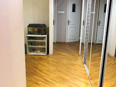 квартира за адресою Богданівська вул., 4