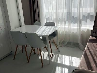 квартира за адресою Практична вул., 3
