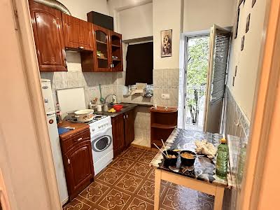 квартира за адресою Метлинського, 10