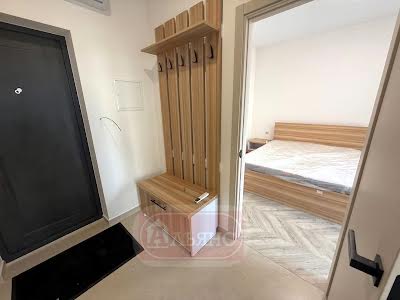 квартира за адресою Євгена Коновальця вул. (Володимира Погорєлова), 7